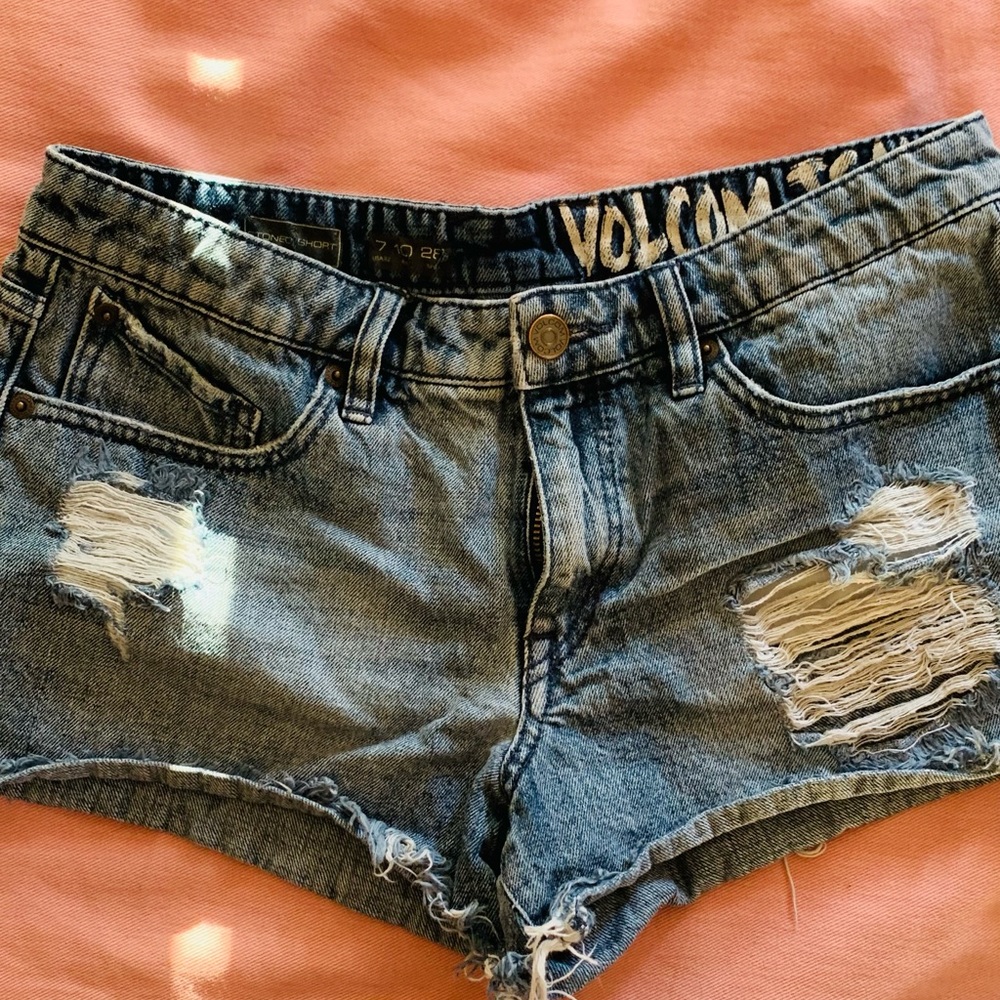 Volcom junior’s denim short